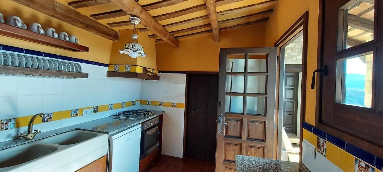 Castell De Llaes Villa