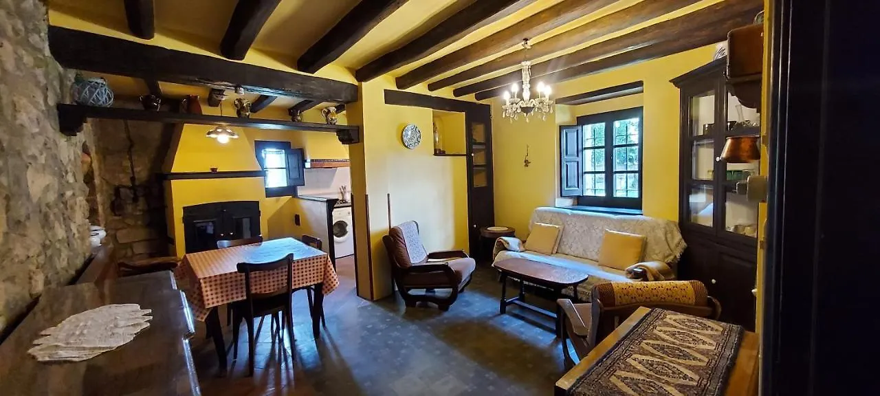 Castell De Llaes Villa Holiday home